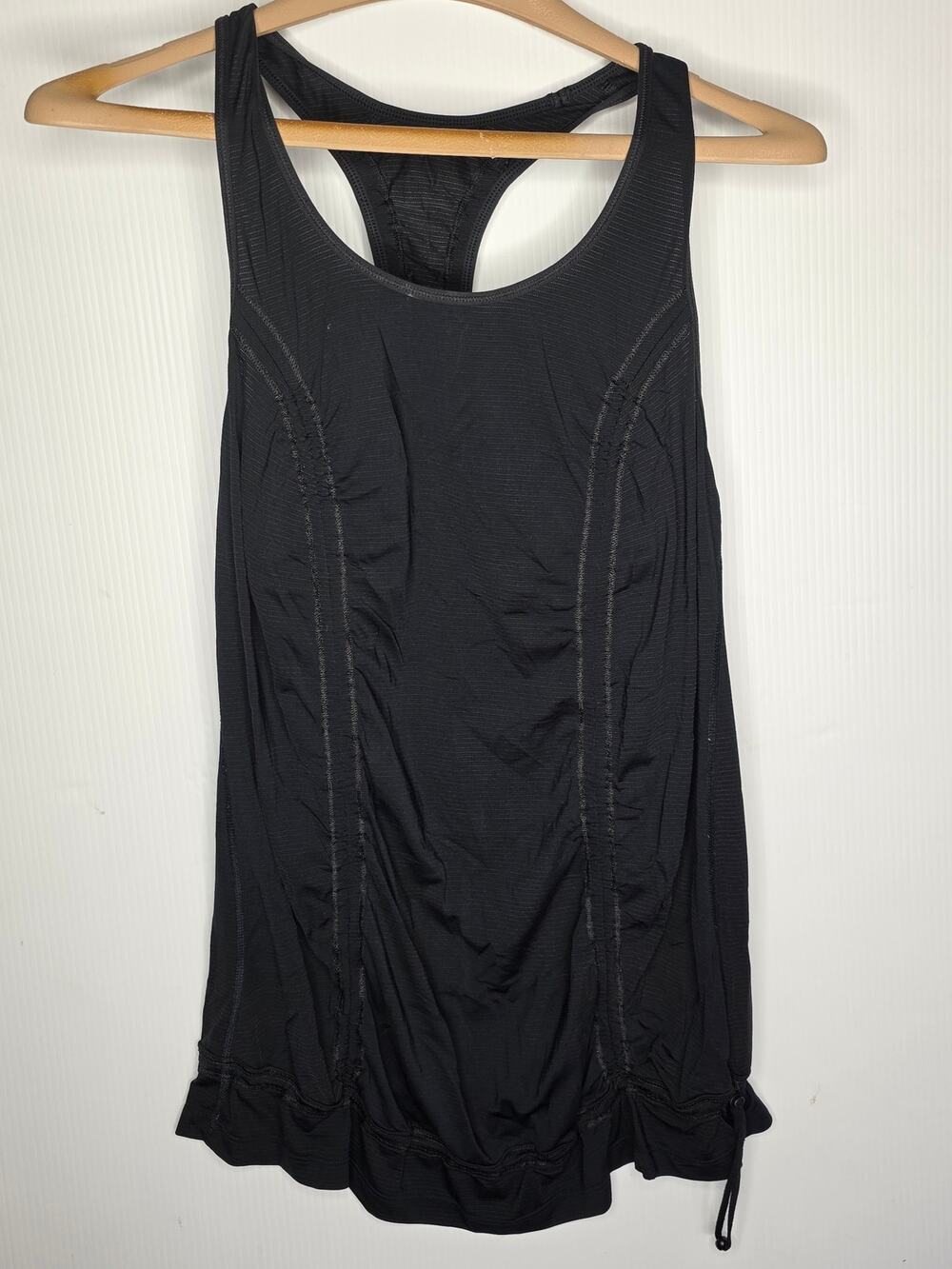 Lululemon Black Ruched Racerback Tank Top Size 8 Adjustable Hem Athletic Gym